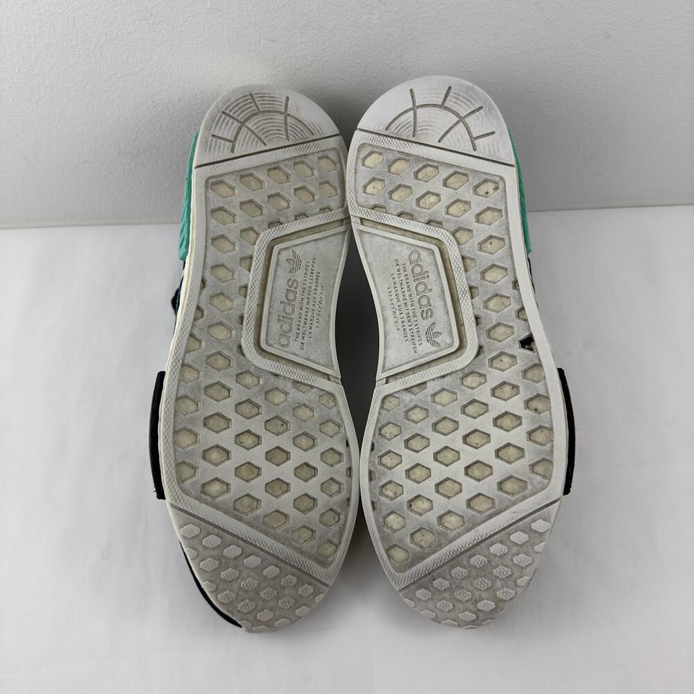 Adidas Her Studio London NMD_r1 black shoes - Picture 9 of 11